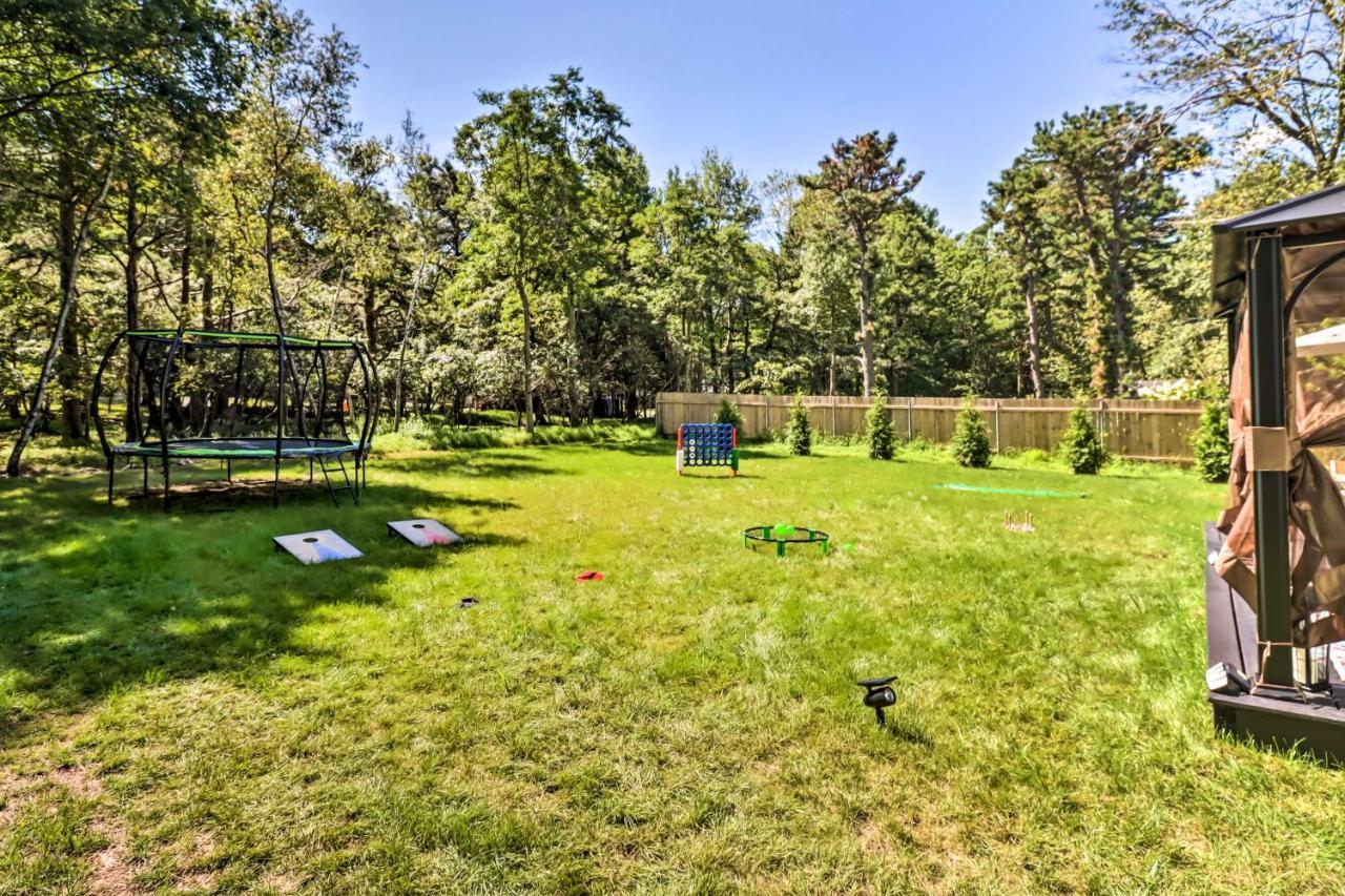 Pocono Mountain Escape With Game Room Walk To Lake! Albrightsville Eksteriør billede